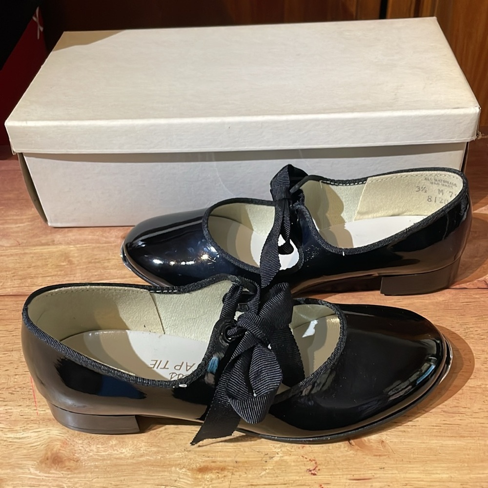 Princess Tap Tie Shoes Many Sizes Black Patent NEW